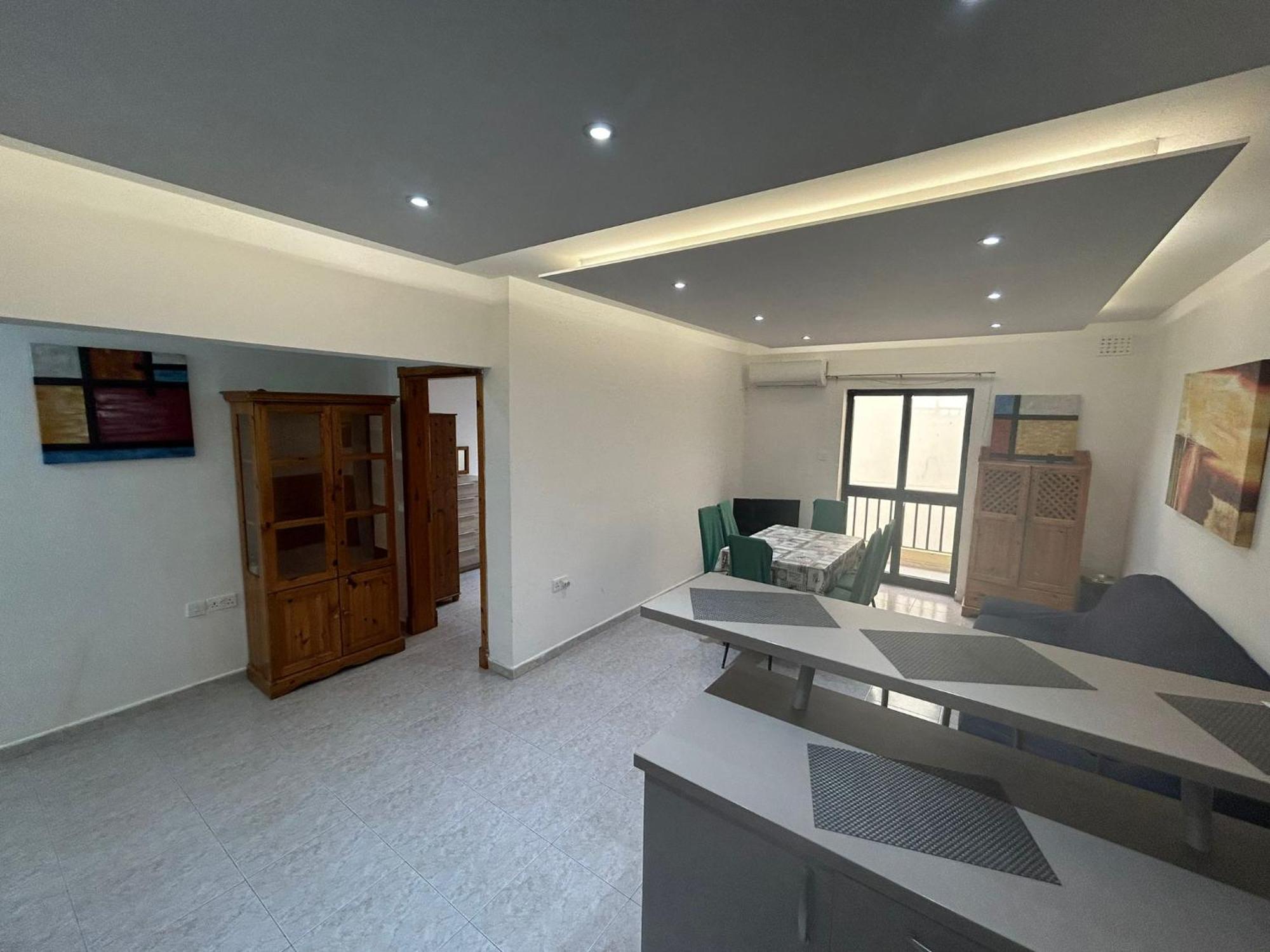 No 6 Poseidon Apartment Saint Julian's Εξωτερικό φωτογραφία
